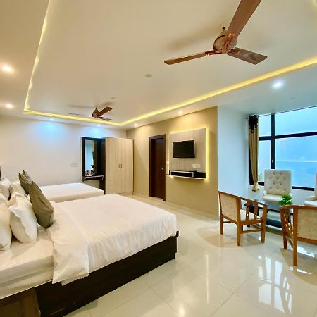 Hotel Kavita Palace Lansdowne Εξωτερικό φωτογραφία