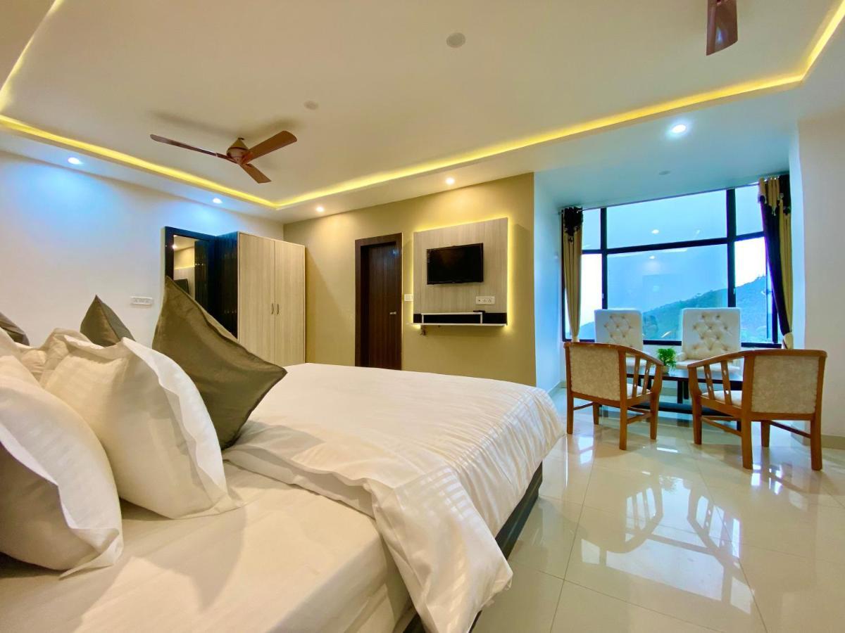 Hotel Kavita Palace Lansdowne Εξωτερικό φωτογραφία