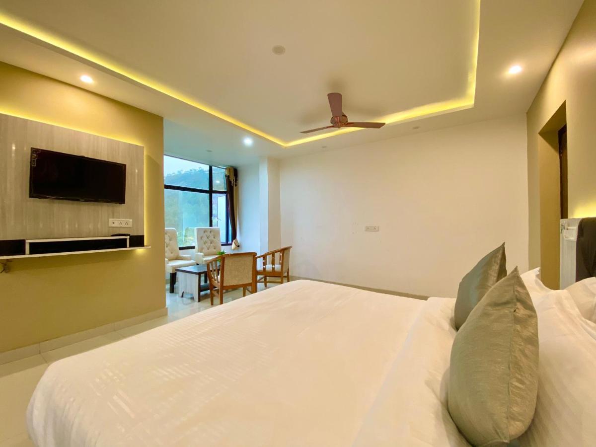 Hotel Kavita Palace Lansdowne Εξωτερικό φωτογραφία