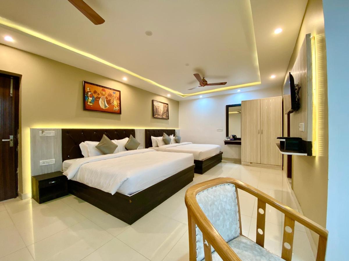 Hotel Kavita Palace Lansdowne Εξωτερικό φωτογραφία