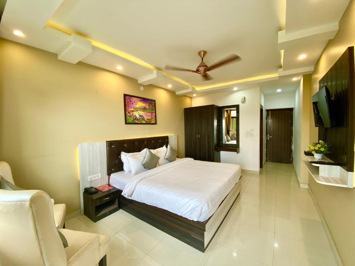 Hotel Kavita Palace Lansdowne Εξωτερικό φωτογραφία