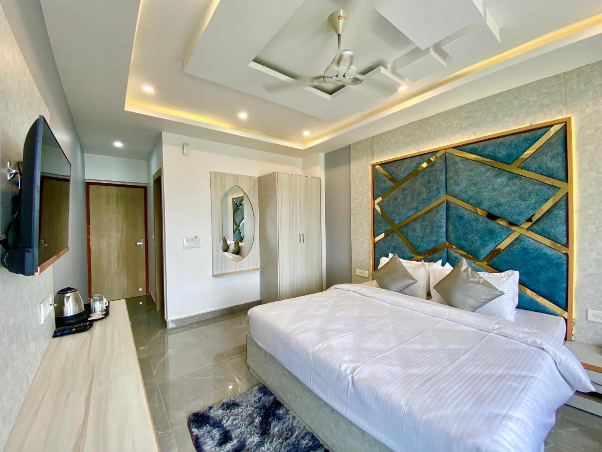 Hotel Kavita Palace Lansdowne Εξωτερικό φωτογραφία